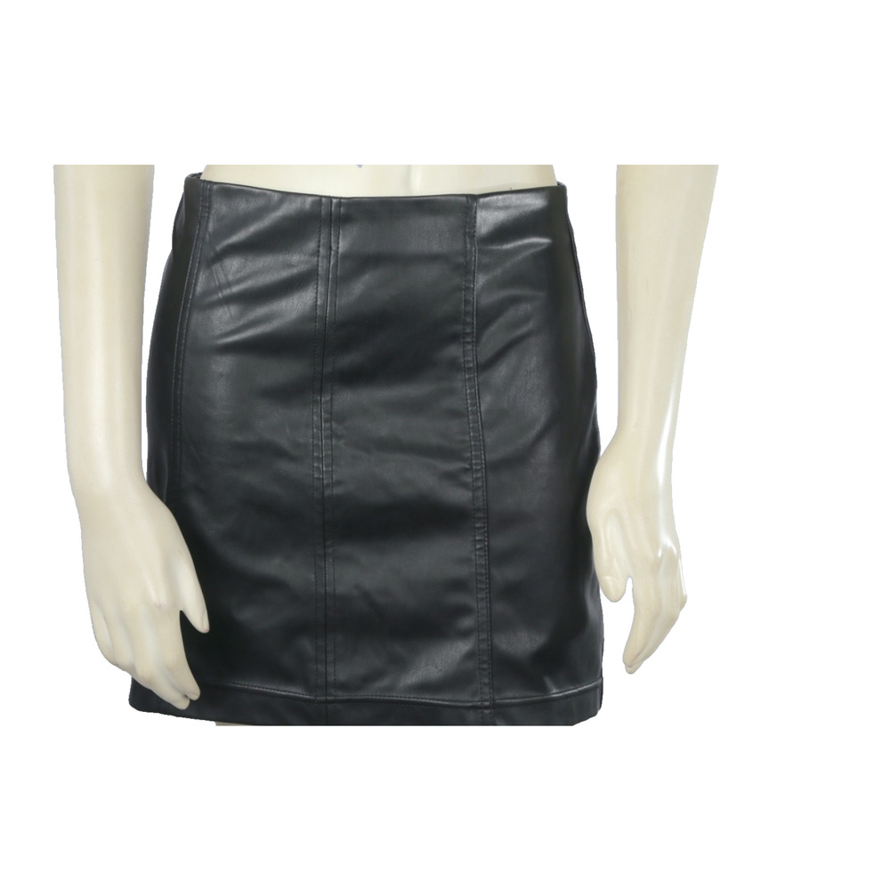 TINSELTOWN Faux Leather Skirt Black Mini Pencil Size M